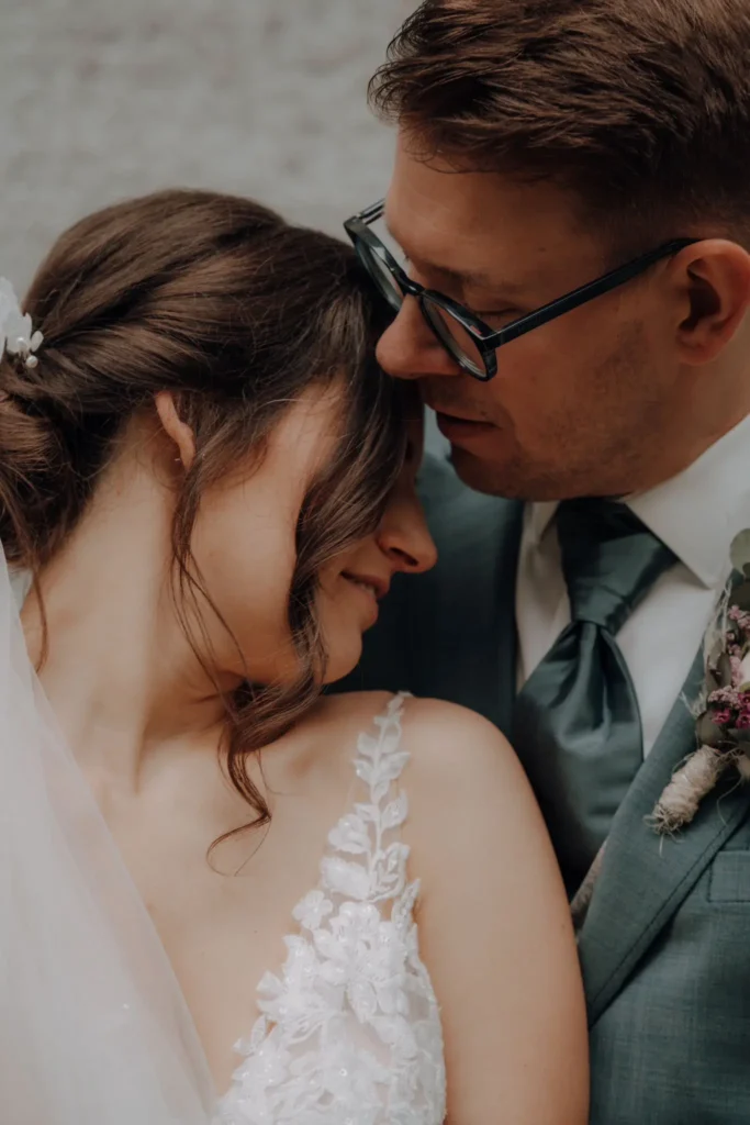 Liebespaar Hochzeit Österreich